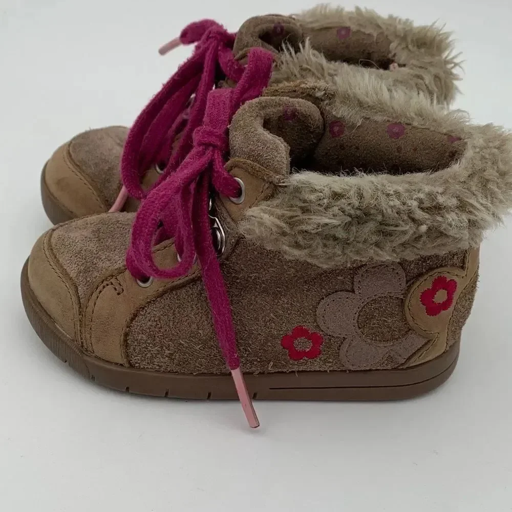 Clarks Toddler Brown Suede Boots with Pink Accents Size 5
